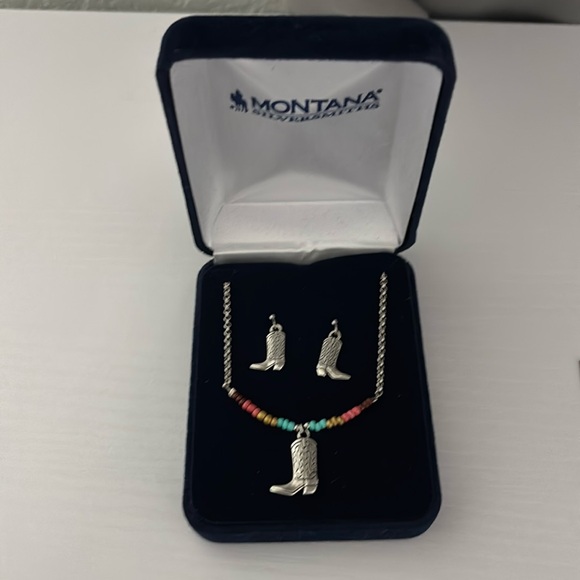 NWT Montana Silversmiths Cowboy Boot Earrings and Boot/Beaded Necklace - Picture 1 of 7